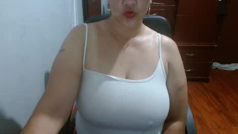penelopefuckass online show from October 2025 04:09:01 AM