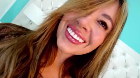 Penelope Laurent online show from November 2025 12:49:02 PM