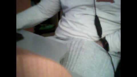 Snapshot of penesaur chatting on February 2025 12:52:02 AM Penesaur online show from February 2025 12:52:02 AM