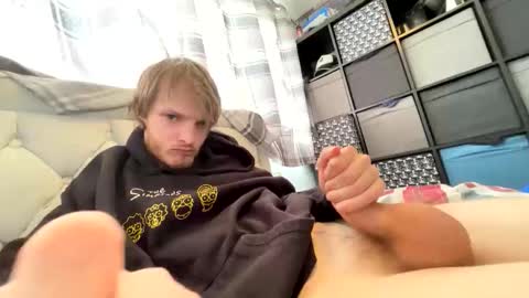 Snapshot of penguin666778 chatting on September 2025 04:51:02 PM Penguin online show from September 2025 04:51:02 PM