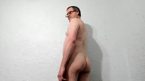 Vincent Howard online show from February 2026 07:47:02 PM