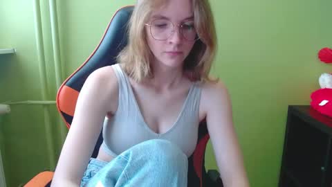 Penny online show from April 2026 06:31:02 AM