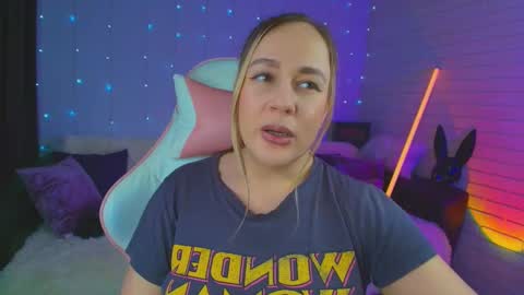 Dia  online show from March 2025 11:22:02 AM