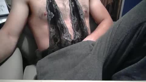 Snapshot of peppermint06cz chatting on April 2026 02:57:01 AM peppermint06cz online show from April 2026 02:57:01 AM