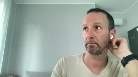 peppinslosqualo online show from May 2026 06:37:02 PM