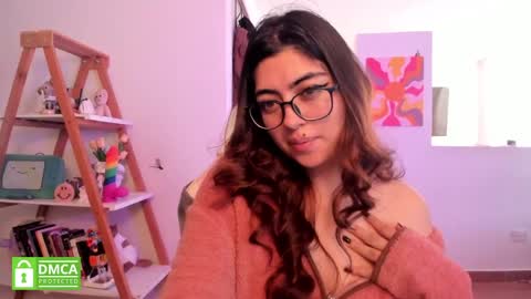 Sarah Ana Banana online show from April 2026 06:33:02 PM