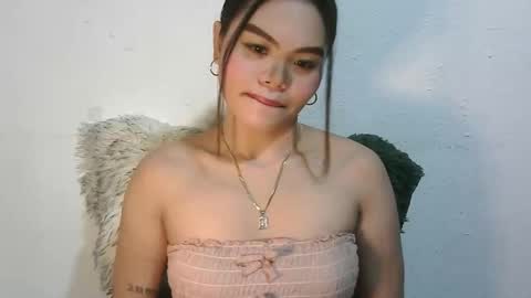 Snapshot of perfect_cunt4u chatting on February 2026 02:37:01 AM perfect_cunt4u online show from February 2026 02:37:01 AM