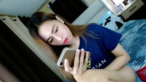 Snapshot of perfect_suckerqueen69 chatting on March 2026 08:14:01 PM Sweet Gwen online show from March 2026 08:14:01 PM