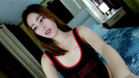 Snapshot of perfect_suckerqueen69 chatting on April 2026 08:35:02 PM Sweet Gwen online show from April 2026 08:35:02 PM