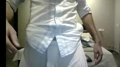 loving eyes online show from September 2025 05:58:01 PM