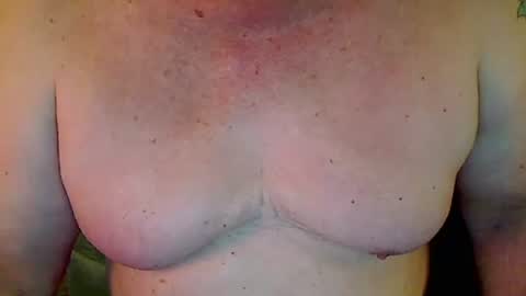 Snapshot of perfecto1957 chatting on February 2025 05:53:01 PM perfecto1957 online show from February 2025 05:53:01 PM