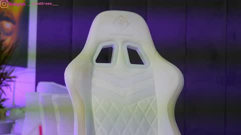 Dee online show from November 2025 04:19:02 PM