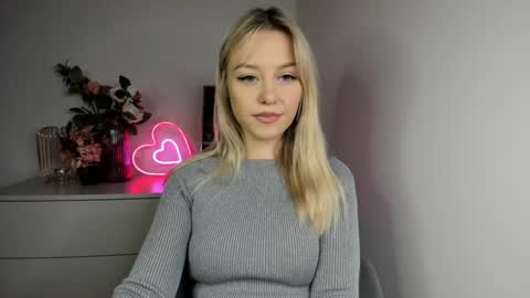 Cindy online show from December 2024 06:29:02 AM