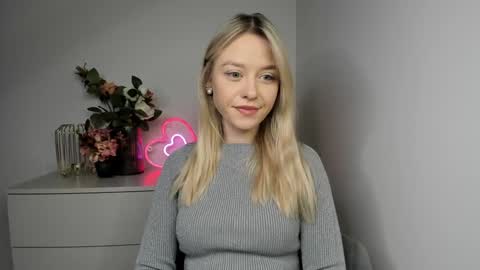 Cindy online show from January 2025 06:17:01 AM