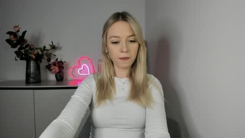 Cindy online show from January 2025 06:22:02 AM