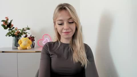 Cindy online show from February 2025 09:20:02 AM