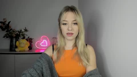 Cindy online show from February 2025 06:20:01 AM