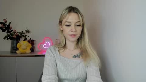 Cindy online show from February 2025 08:21:01 AM