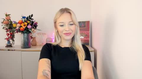 Cindy online show from September 2025 05:29:01 AM