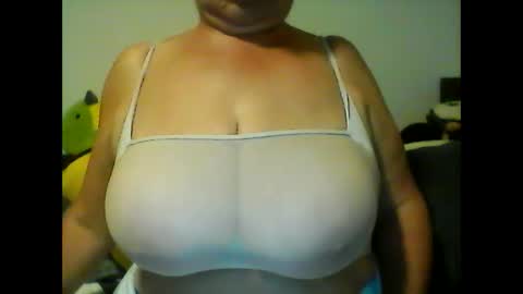 perlita070822 online show from February 2025 04:59:02 AM