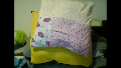 perlita070822 online show from February 2025 04:29:01 AM