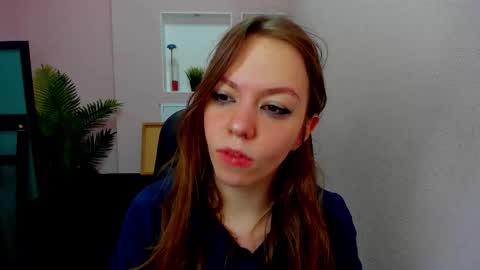 Snapshot of persinaky chatting on November 2025 05:35:01 AM horror flying on the wings of the night.... online show from November 2025 05:35:01 AM