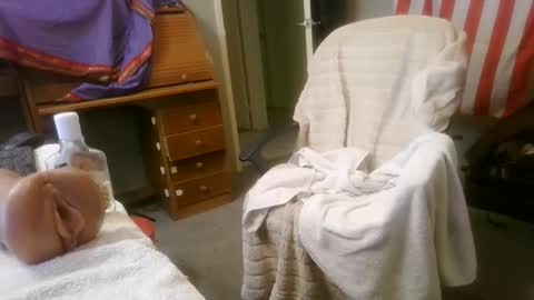 Snapshot of perthguy007 chatting on October 2025 01:44:01 PM Viking-reigns online show from October 2025 01:44:01 PM