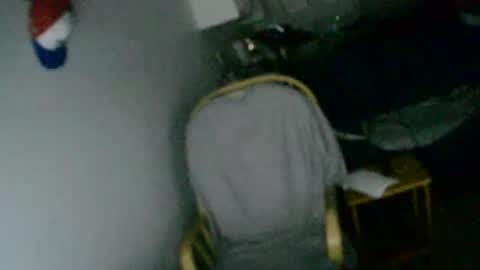 Snapshot of perver696969 chatting on March 2025 05:32:01 AM sex adicted online show from March 2025 05:32:01 AM