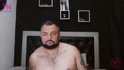 Carlos online show from March 2025 05:08:01 AM