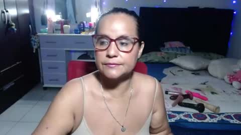 Snapshot of pervert_mommy_x chatting on June 2026 10:58:01 AM SAMY online show from June 2026 10:58:01 AM