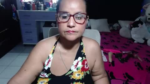 Snapshot of pervert_mommy_x chatting on July 2026 11:58:01 AM SAMY online show from July 2026 11:58:01 AM