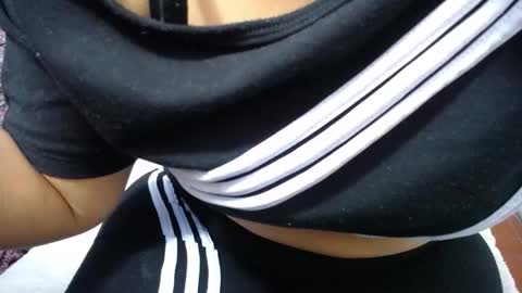  Linda  online show from January 2026 01:48:02 PM