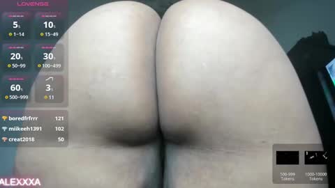 Snapshot of pervertt_mommy chatting on January 2025 09:14:02 PM  Alexandra  online show from January 2025 09:14:02 PM