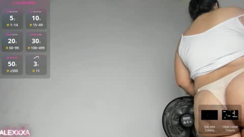 Snapshot of pervertt_mommy chatting on September 2025 08:47:01 AM  Alexandra  online show from September 2025 08:47:01 AM