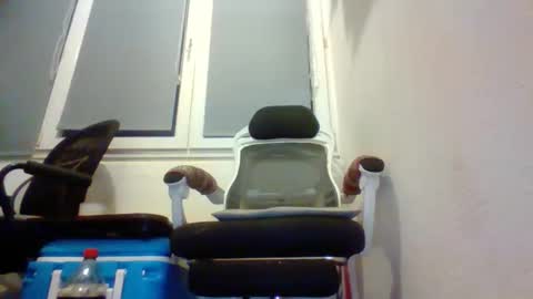 Snapshot of peshtic20 chatting on November 2025 04:33:02 AM peshtic20 online show from November 2025 04:33:02 AM