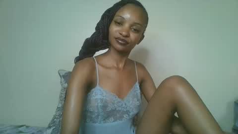 Snapshot of petal_palette chatting on May 2026 08:58:02 PM Lolly online show from May 2026 08:58:02 PM