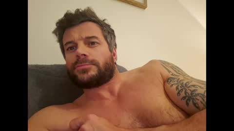 Snapshot of pete_le_meat chatting on March 2026 10:35:02 PM pete_le_meat online show from March 2026 10:35:02 PM