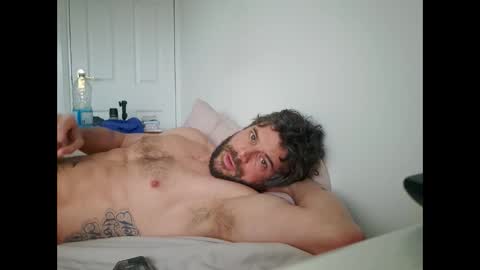 Snapshot of pete_le_meat chatting on April 2026 07:17:01 AM pete_le_meat online show from April 2026 07:17:01 AM