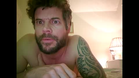 Snapshot of pete_le_meat chatting on April 2026 07:23:02 PM pete_le_meat online show from April 2026 07:23:02 PM