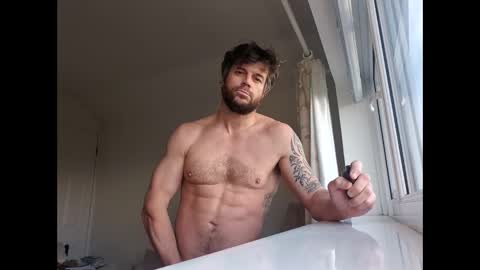 Snapshot of pete_le_meat chatting on April 2026 06:14:01 AM pete_le_meat online show from April 2026 06:14:01 AM