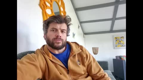 Snapshot of pete_le_meat chatting on April 2026 04:56:02 PM pete_le_meat online show from April 2026 04:56:02 PM