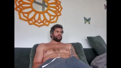Snapshot of pete_le_meat chatting on May 2026 10:21:01 AM pete_le_meat online show from May 2026 10:21:01 AM