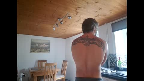 Snapshot of pete_le_meat chatting on May 2026 09:49:01 AM pete_le_meat online show from May 2026 09:49:01 AM