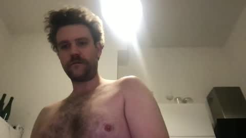 Snapshot of peteboy05 chatting on January 2025 03:27:02 AM Pete online show from January 2025 03:27:02 AM