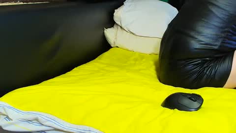 Snapshot of peter196888 chatting on October 2025 07:52:01 PM peter196888 online show from October 2025 07:52:01 PM