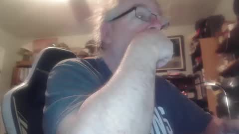 Snapshot of peterinohio57 chatting on April 2026 10:13:02 AM peterinohio57 online show from April 2026 10:13:02 AM