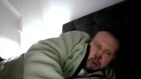 jelle online show from February 2026 06:00:02 PM