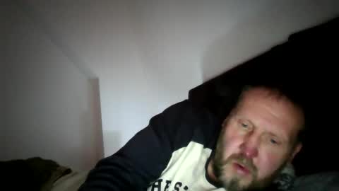 jelle online show from April 2026 03:50:02 PM