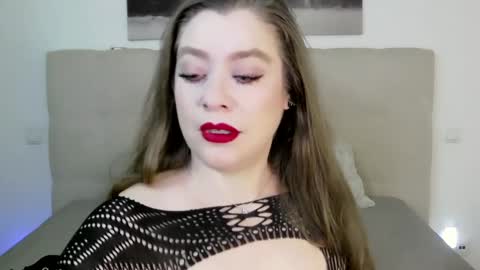 Peters Emily online show from February 2025 12:05:02 PM