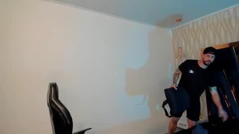 PETES EVANS new account online show from November 2025 11:14:02 PM